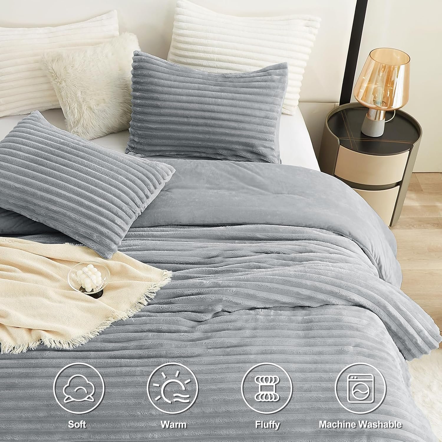 Down-Alternative Comforter Set - Queen (Tailored Stitching) Detail 1
